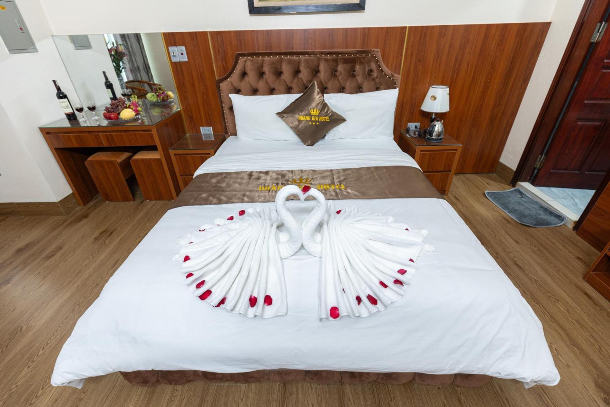 Hoang Gia Hotel Dong Anh Exteriér fotografie